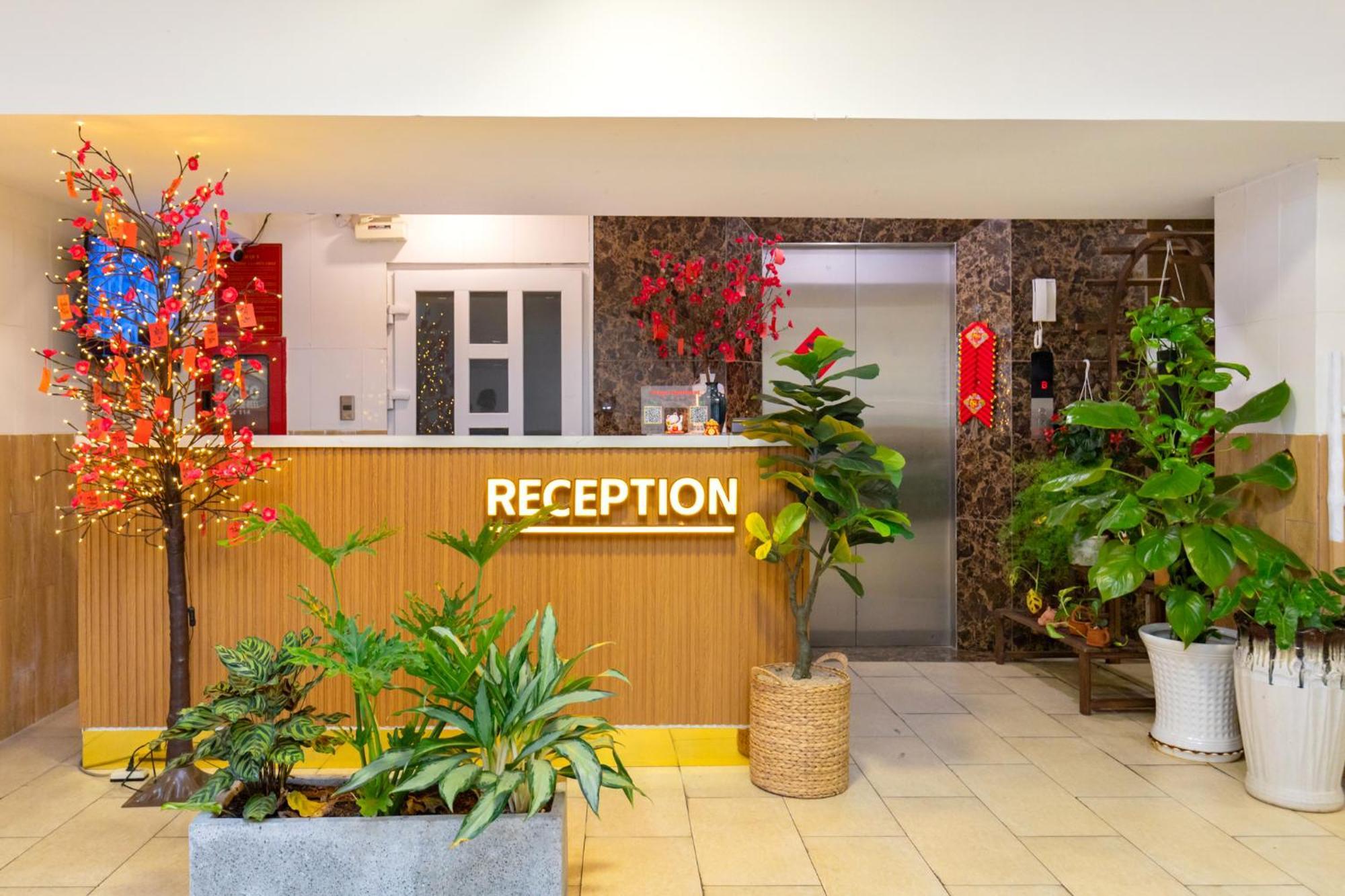 Prague Hotel Вунг Тау Екстериор снимка