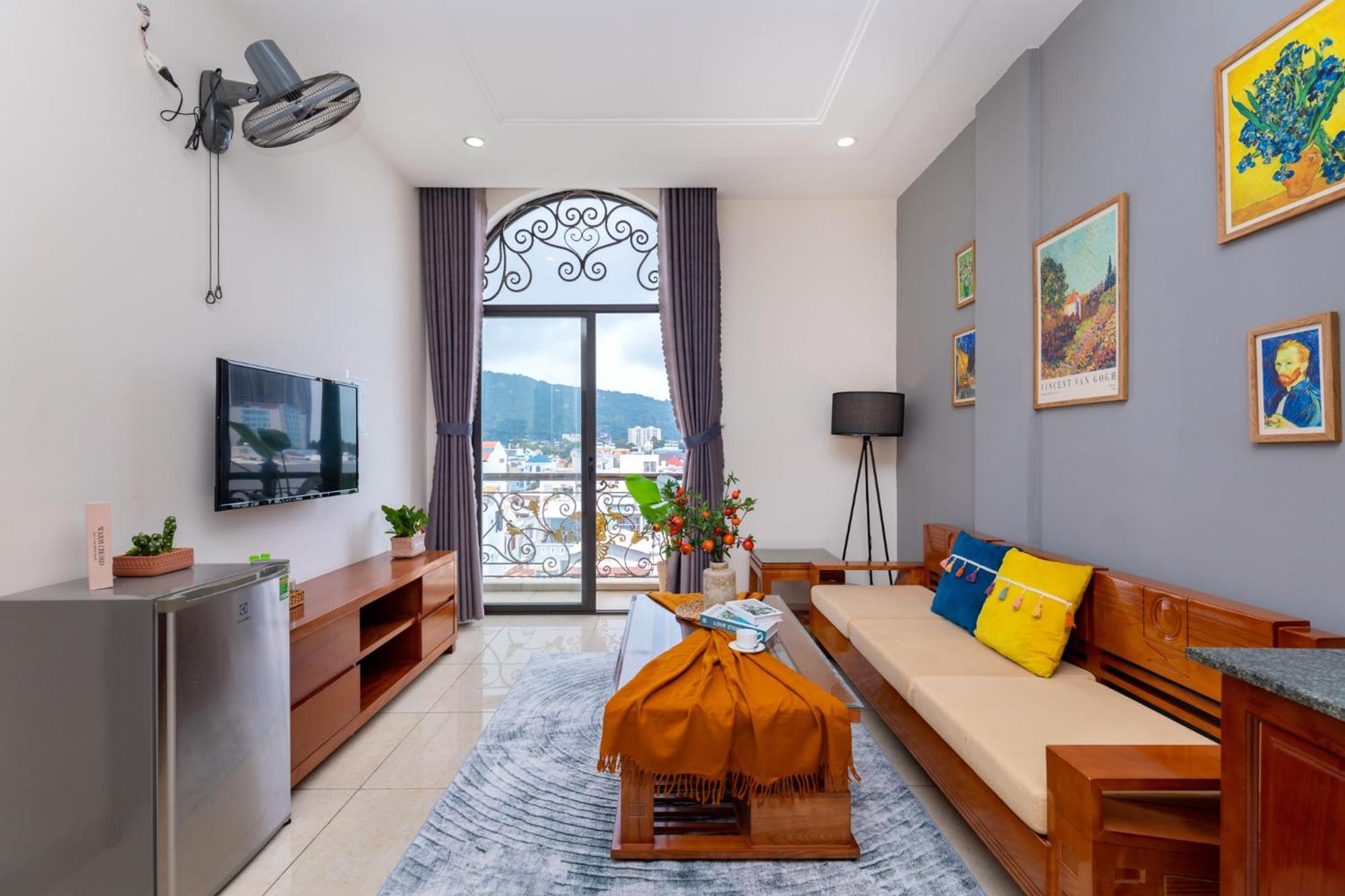 Prague Hotel Вунг Тау Екстериор снимка