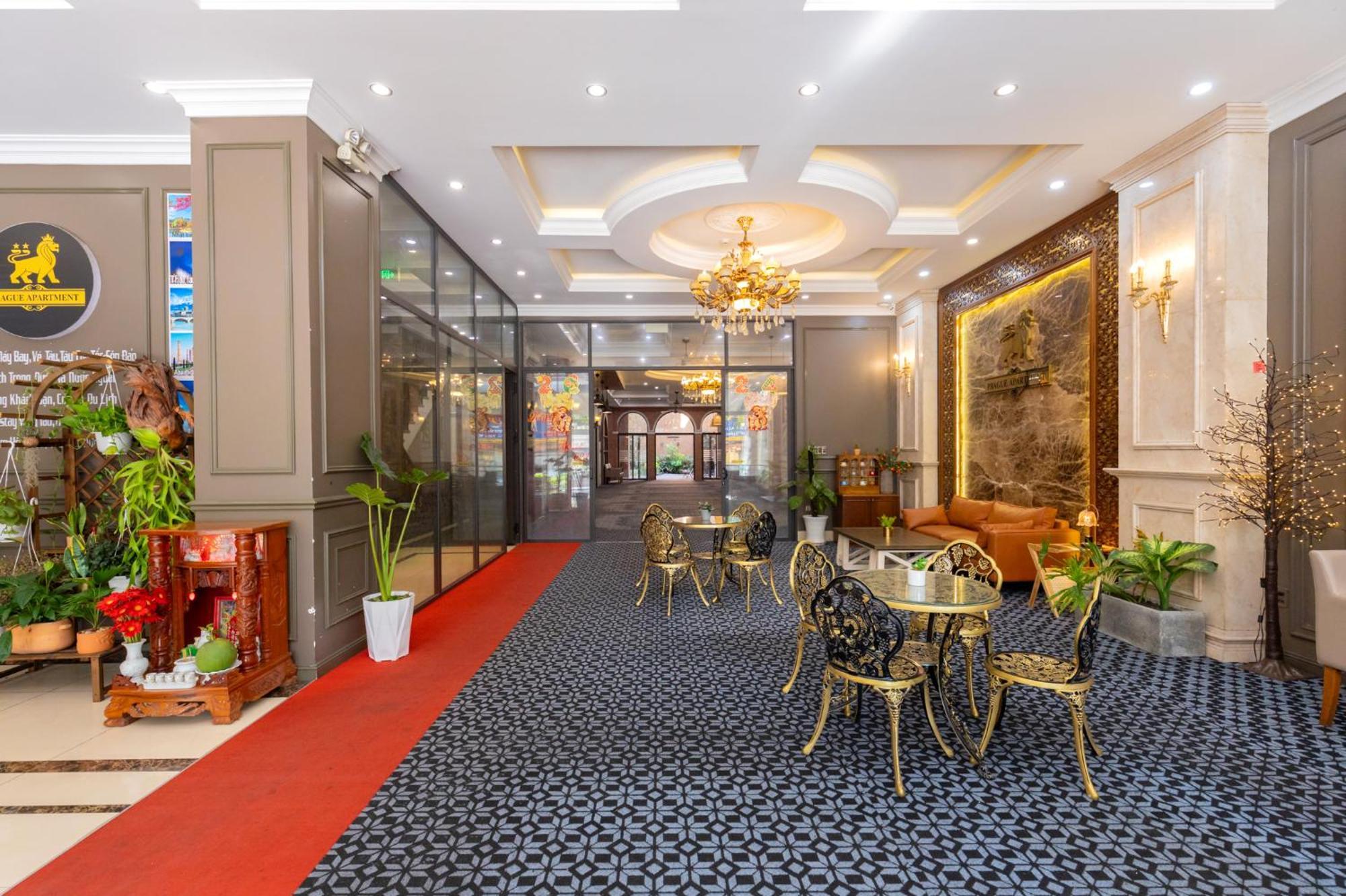 Prague Hotel Вунг Тау Екстериор снимка